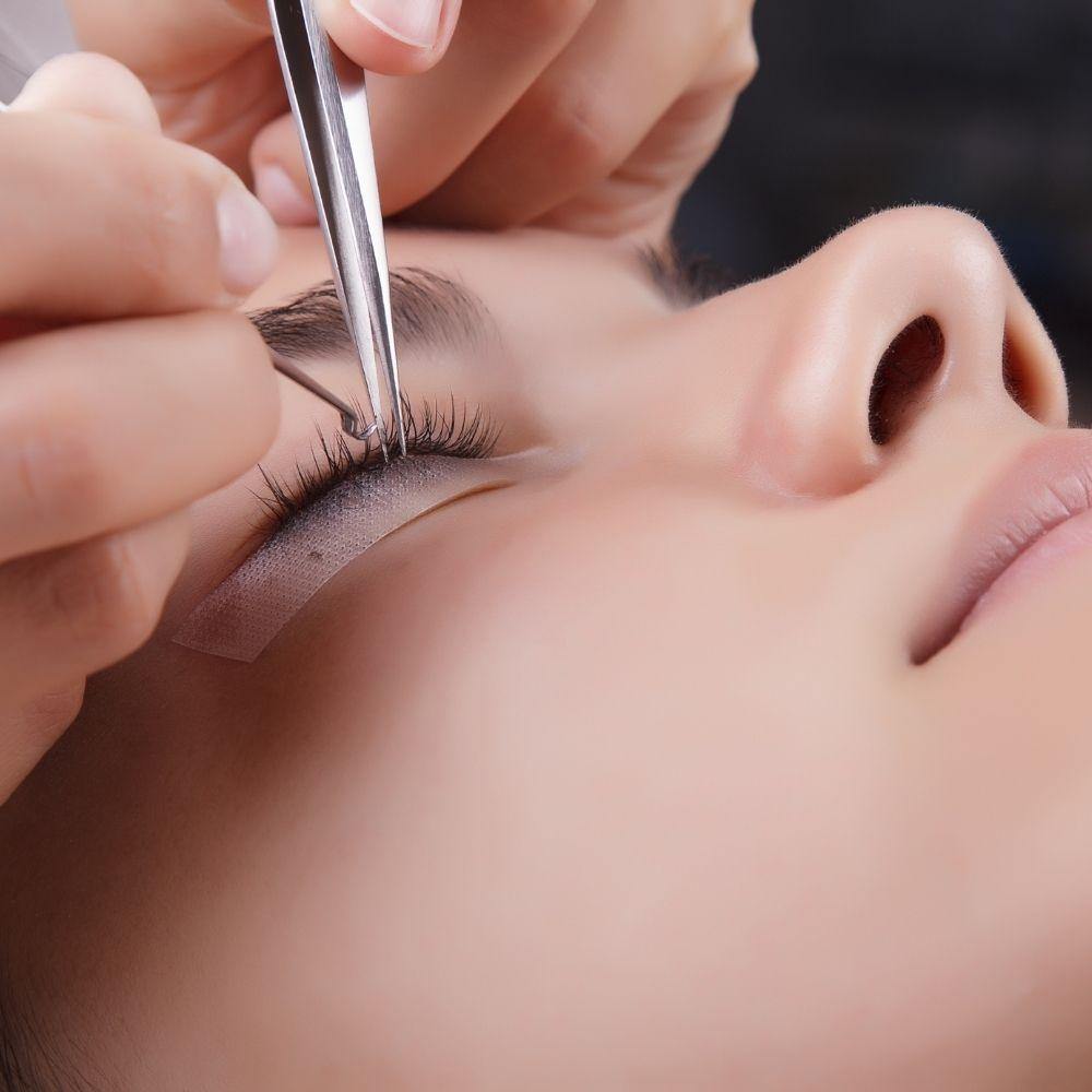 Σεμινάριο Eye-lash Extensions One by One - Beauty Full Academy